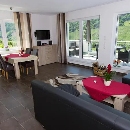 Weingut Christoph Mueller Apartment Burg (Bernkastel-Wittlich)